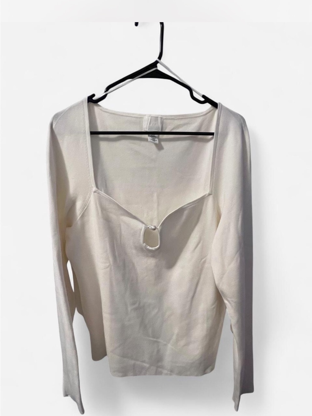 H&M Cream Long-Sleeve Knit Top with Center Ring Detail
